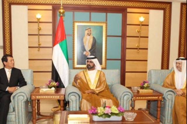 Mohammed bin Rashid receives a number of new foreign envoys