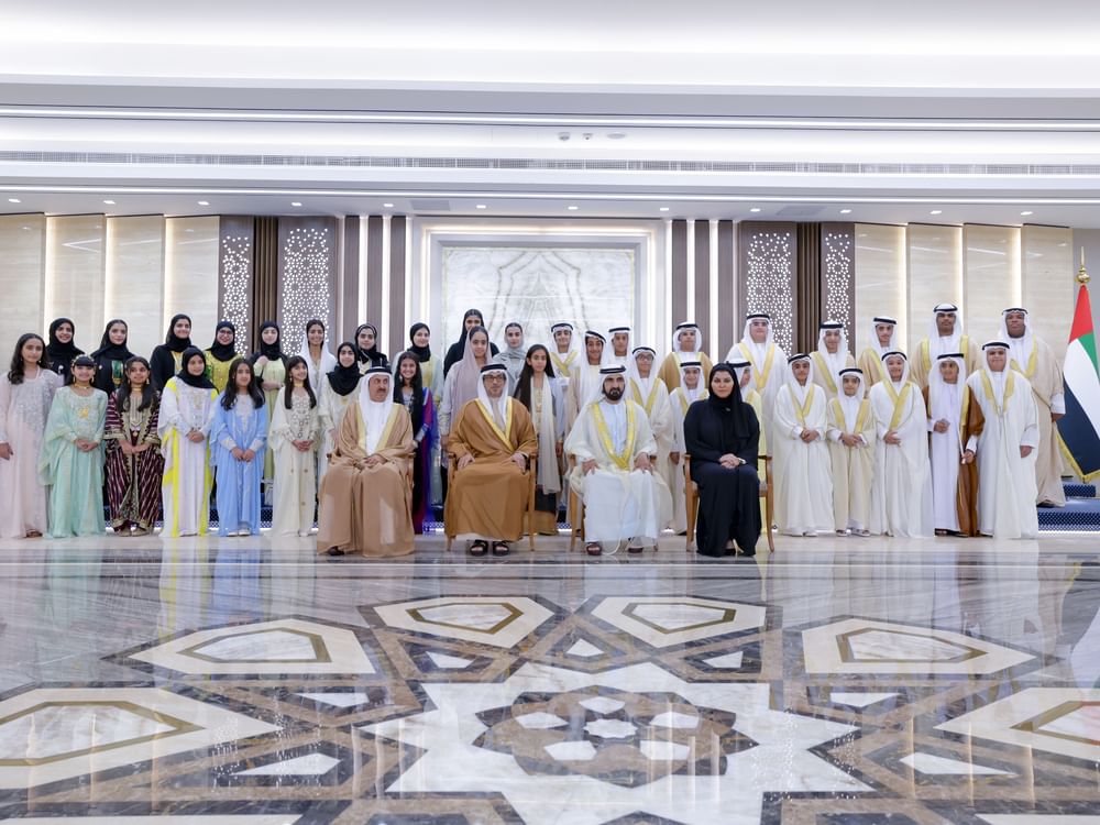 Mohammed bin Rashid meets with members of Emirati Children’s Parliament