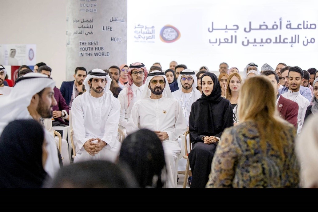Mohammed bin Rashid meets with participants of 3rd Young Arab Media Leaders Programme