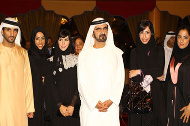 Mohammed bin Rashid Meets Dubai Leaders and Media and Press Cadres 