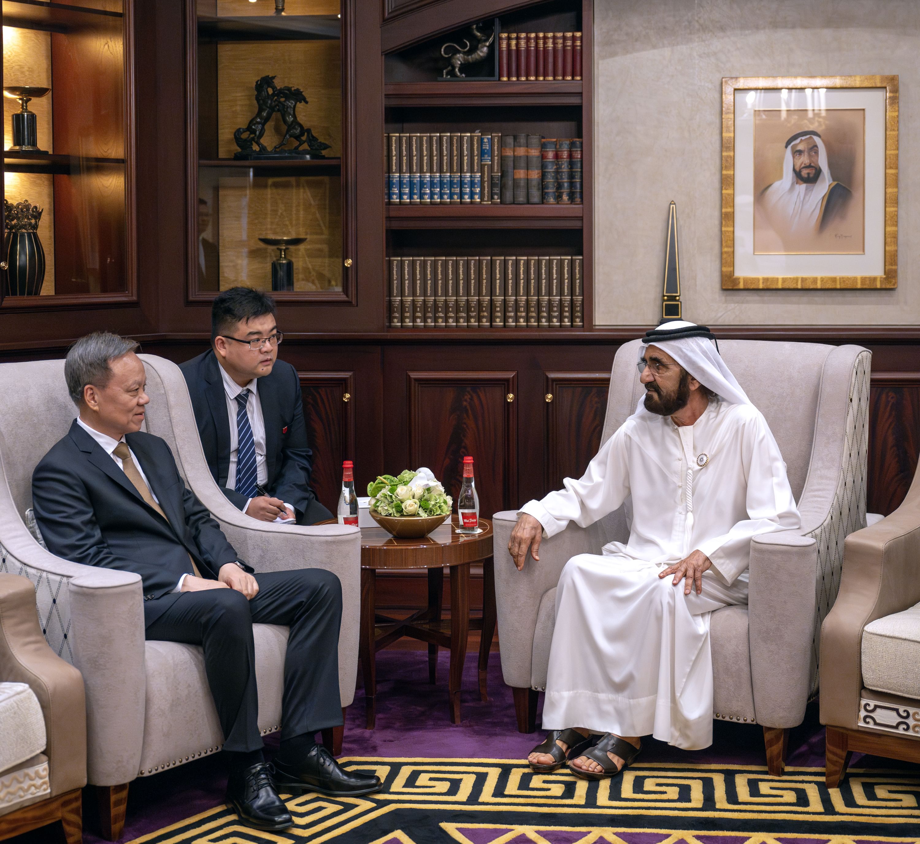 Mohammed bin Rashid meets with Member of Politburo of Chinese Communist Party