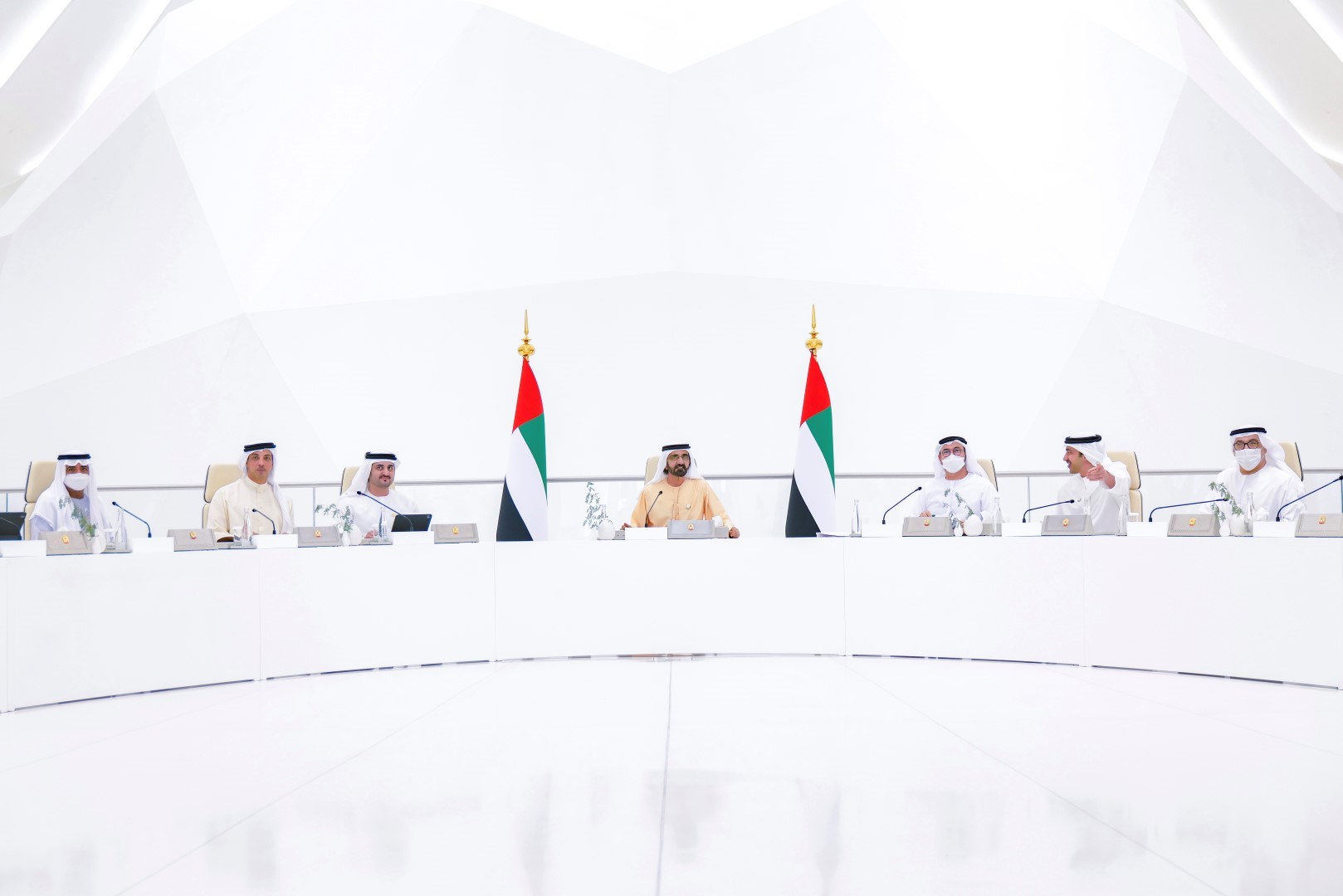 Chaired by Mohammed bin Rashid, the last UAE cabinet meeting at Expo 2020 adopts a new law for cooperative association and approves the practice of crowdfunding activity