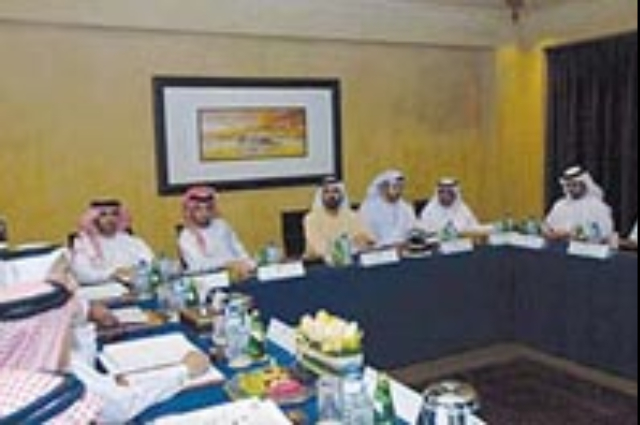 Mohammed bin Rashid Chairs a Cabinet Meeting 
