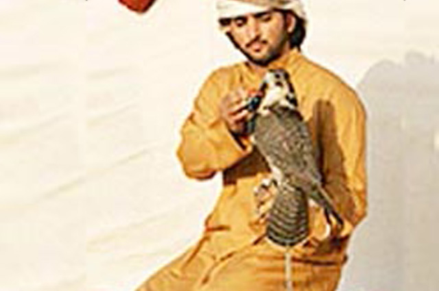 Hamdan bin Mohammed bin Rashid Attends the Closing Ceremony of Falconry Competition 