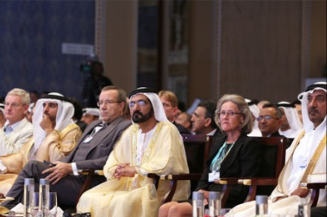 محمد بن راشد يستقبل نواف بن فيصل بن فهد 