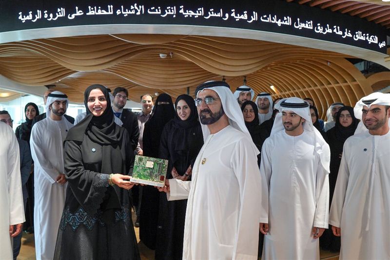 محمد بن راشد يطلق مبادرة الثروة الرقمية واستراتيجية إنترنت الأشياء