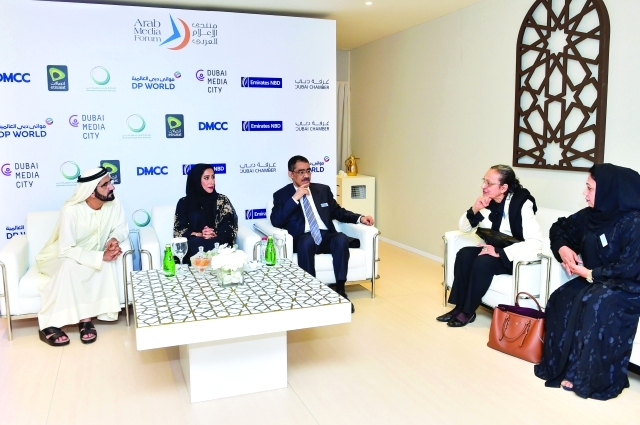 محمد بن راشد يشيد بجهود مجلس إدارة جائزة الصحافة العربية