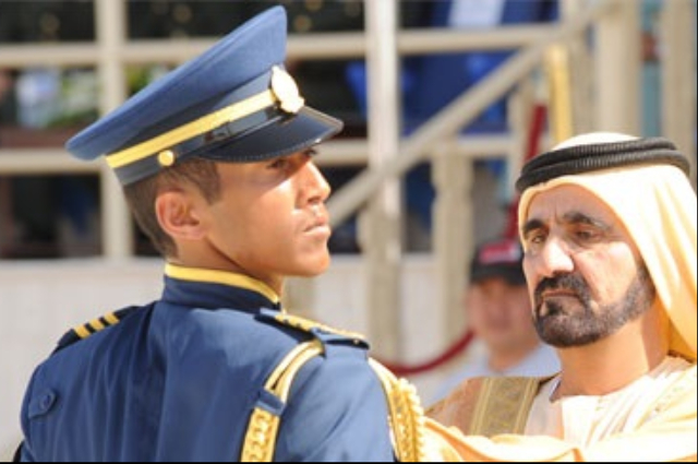 Mohammed bin Rashid attends air college graduation