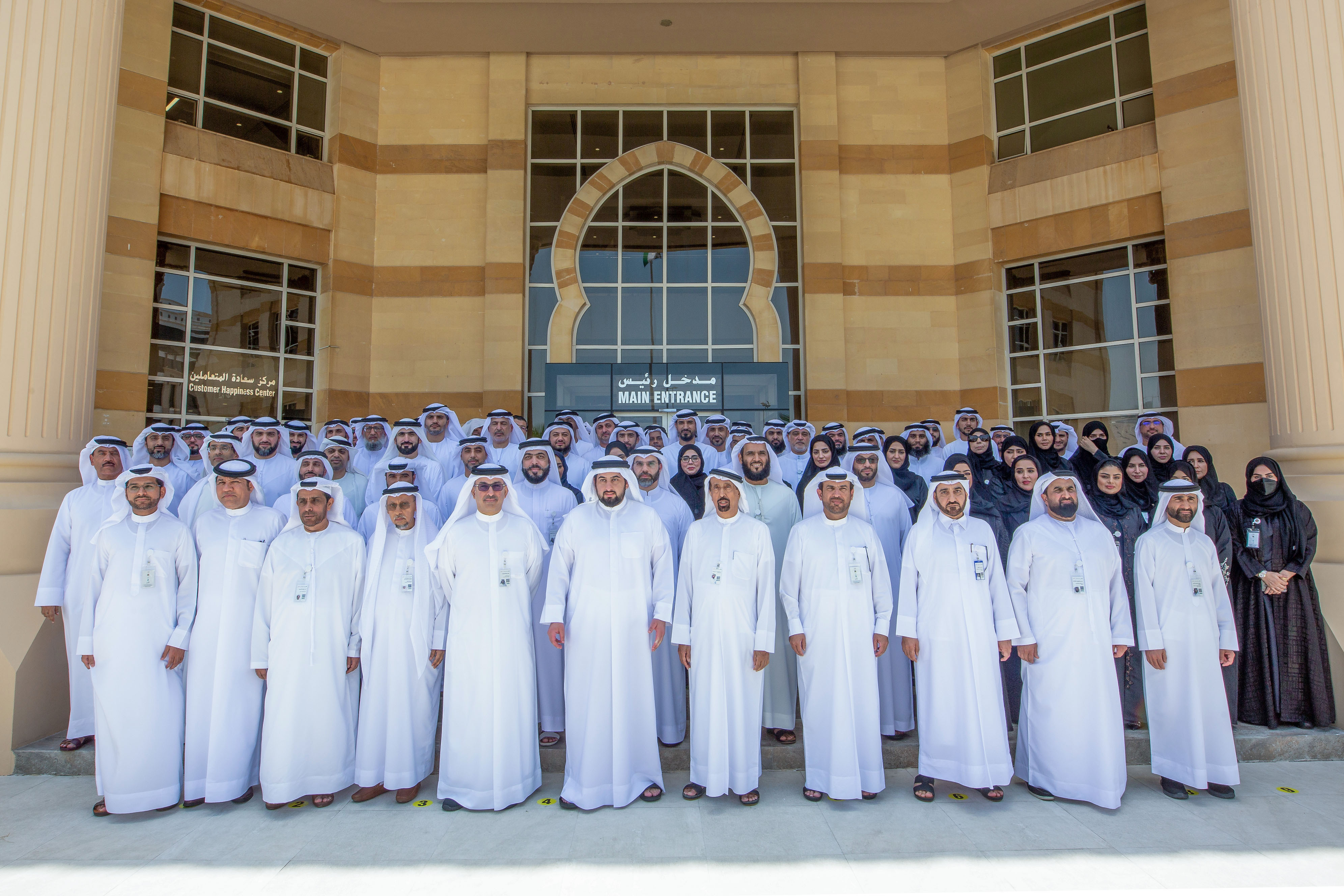 Ahmed bin Mohammed reviews sustainability projects, initiatives of Dubai's Islamic Affairs & Charitable Activities Department
