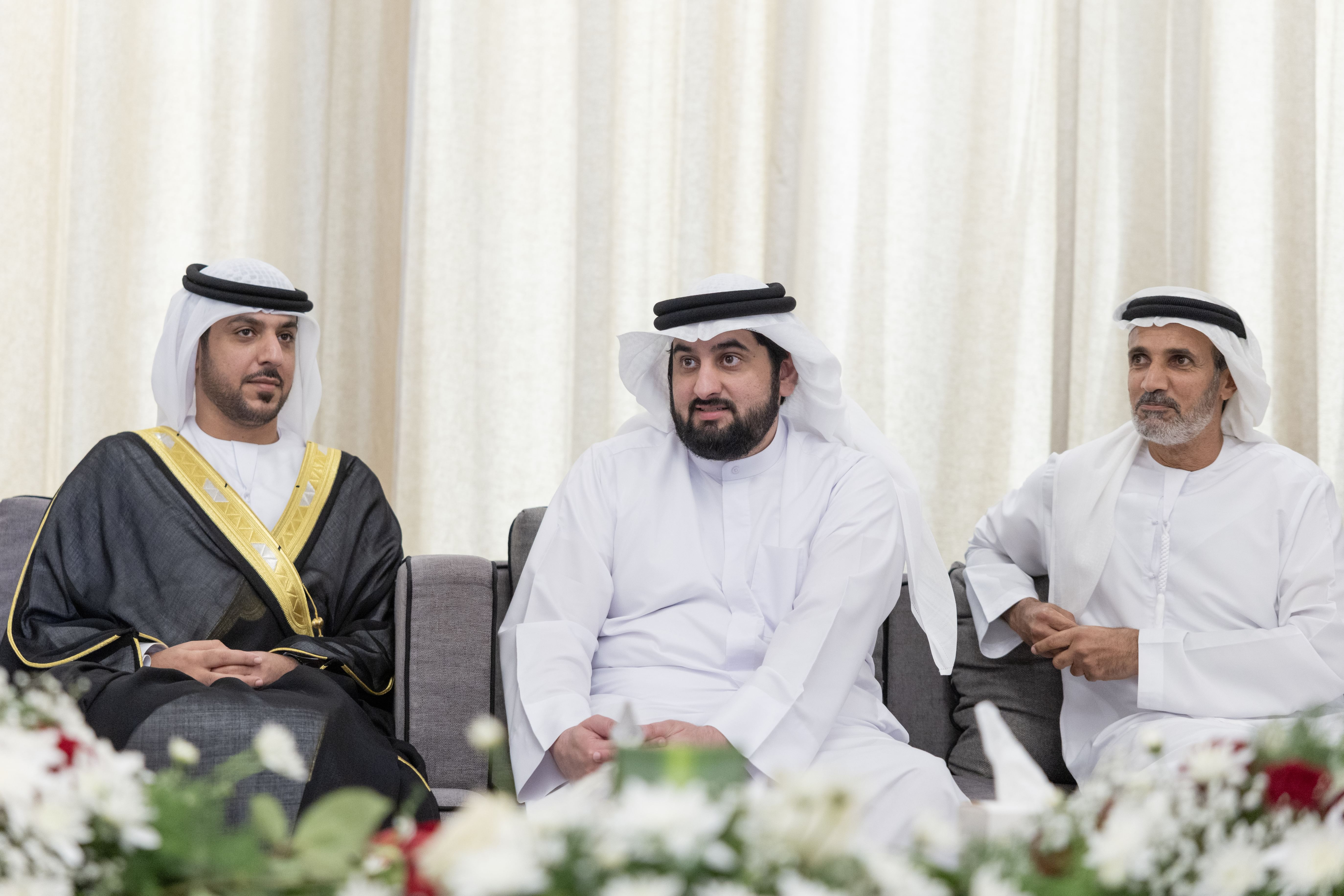 أحمد بن محمد يحضر أفراح السويدي والشامسي