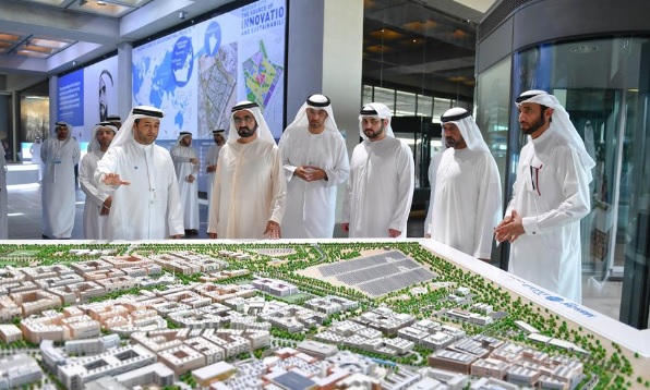 محمد بن راشد يزور مدينة مصدر 