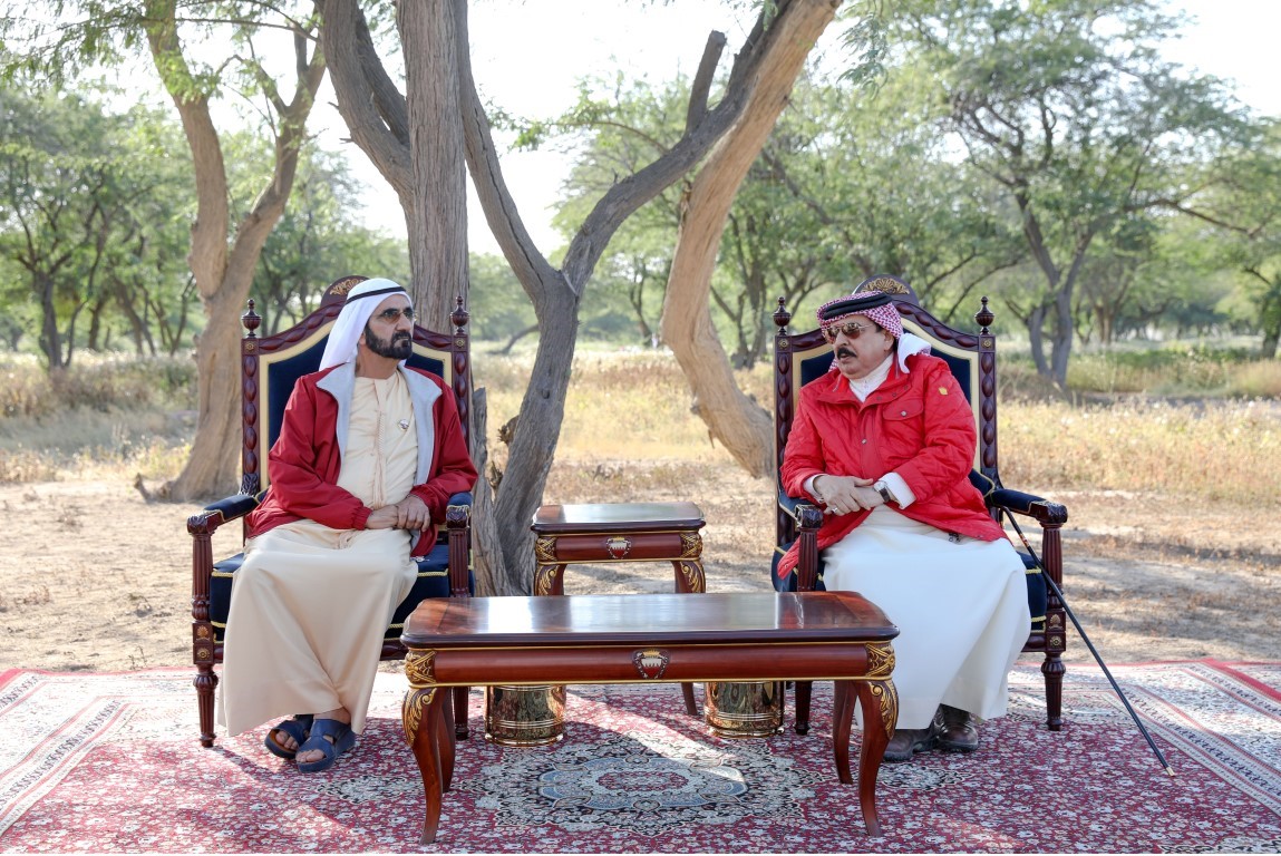 Mohammed bin Rashid meets the King of Bahrain
