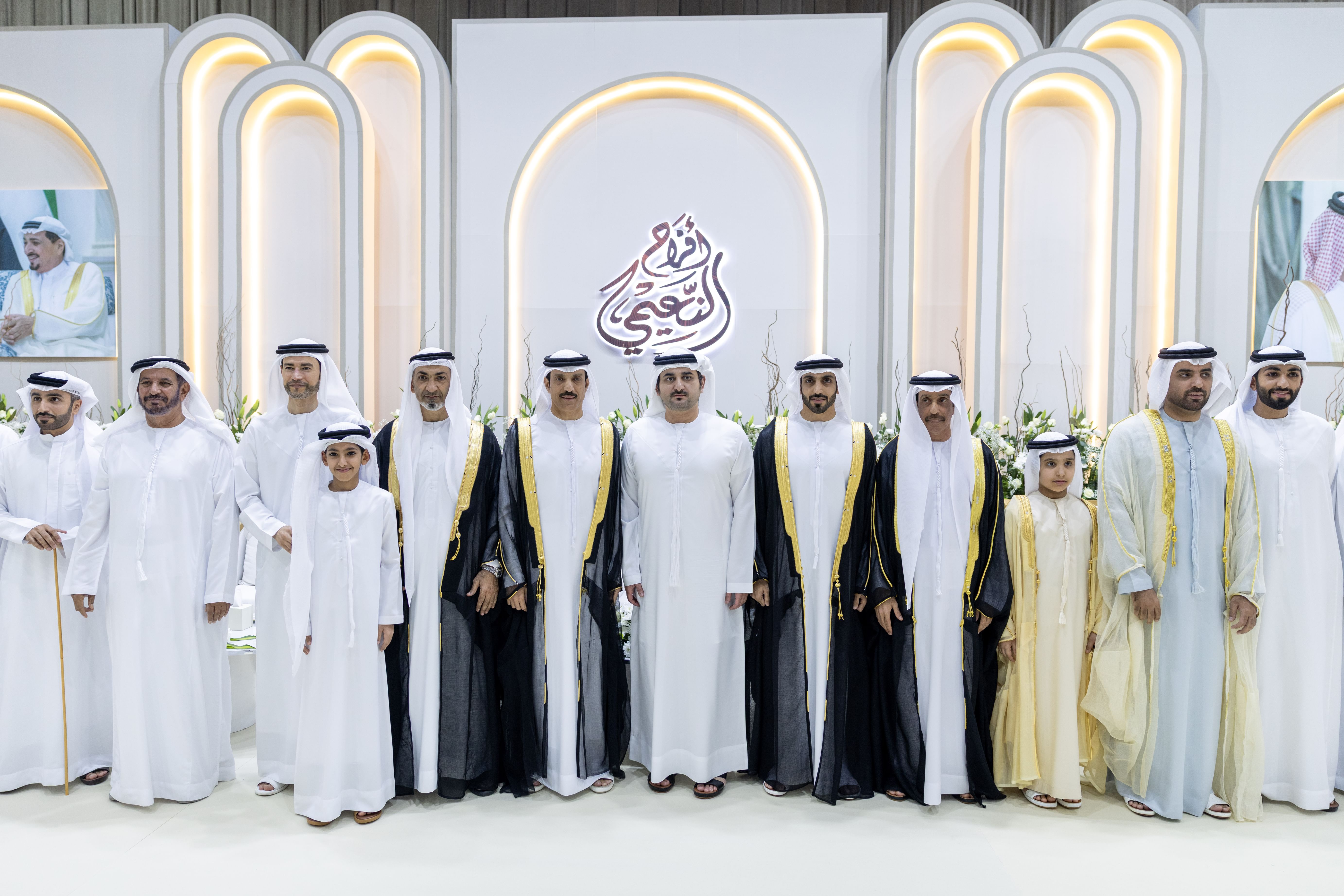 مكتوم بن محمد يحضر أفراح النعيمي