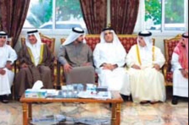 Maktoum Bin Mohammed and Saif Bin Zayed offer condolences for the death of Sultan Bin Saqr Al Qasimi