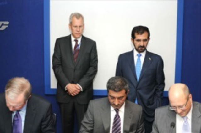 Mohammed Bin Rashid visits Farnborough Airshow 