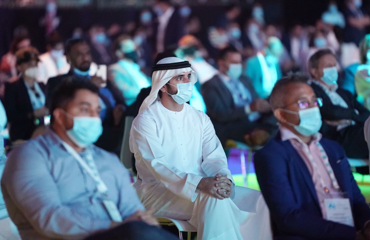 Hamdan bin Mohammed attends ‘Ai Everything’ conference