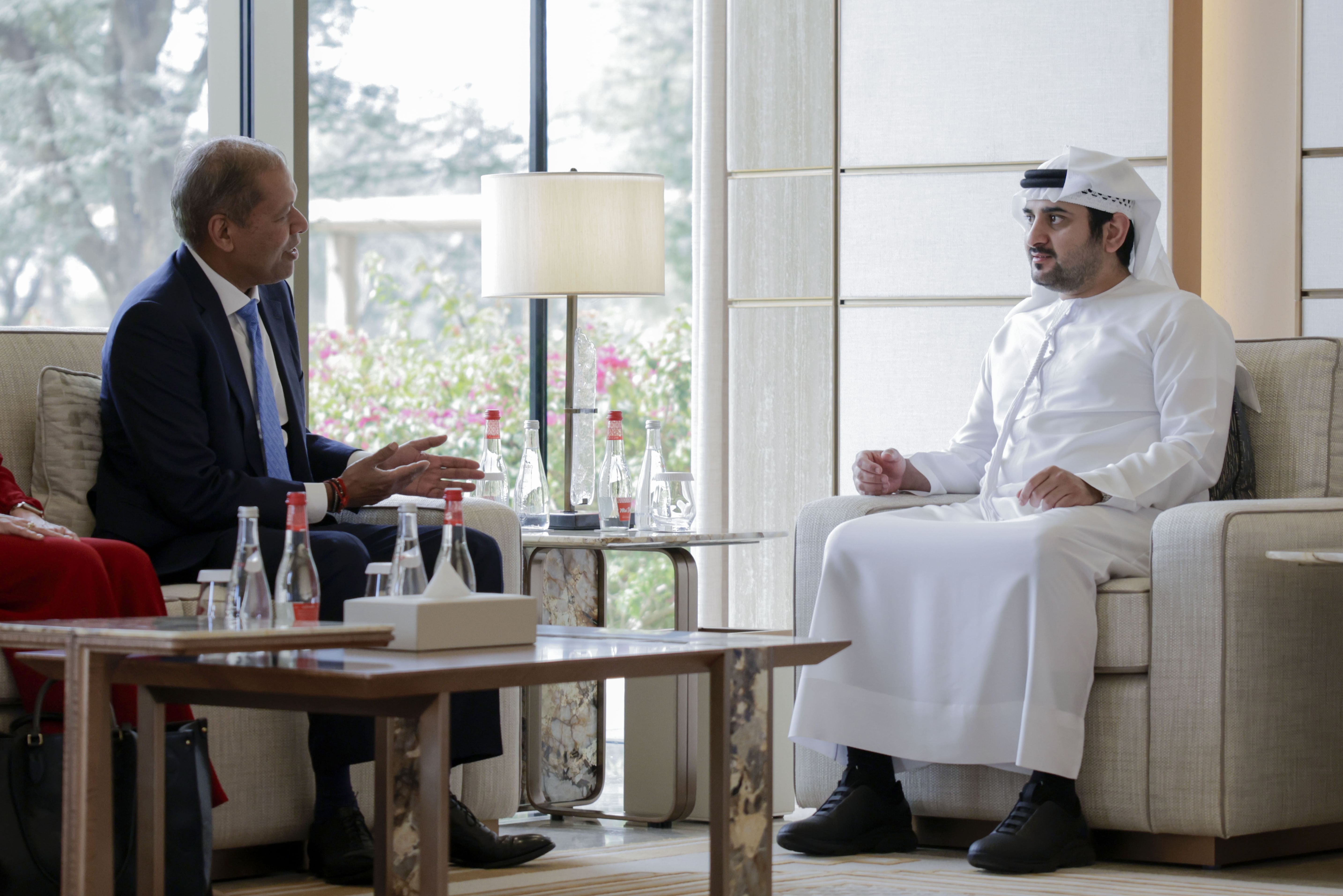 Maktoum bin Mohammed meets with CEO of Barclays Group