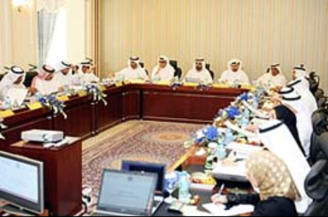 Mohammed bin Rashid attends discussion of new strategic Plans for Ministries 