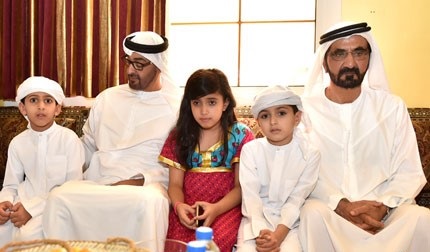 محمد بن راشد يزور غرفة تجارة وصناعة دبي
