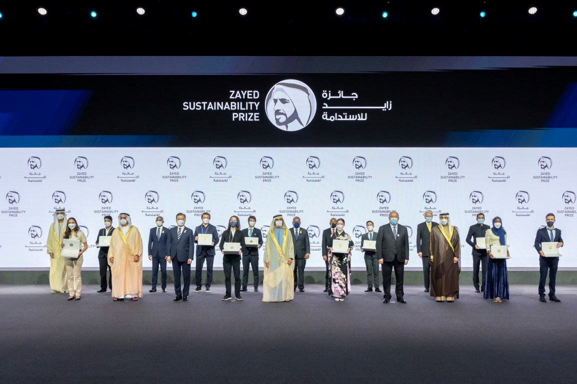 Mohammed bin Rashid honours 10 Winners of 2022 Zayed Sustainability Prize