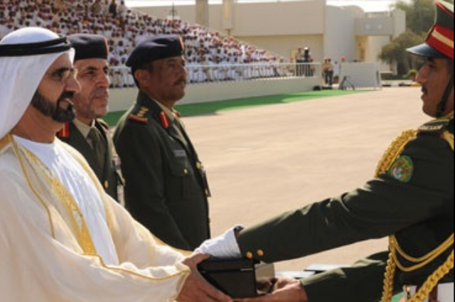 Mohammed bin Rashid attends graduation ceremony