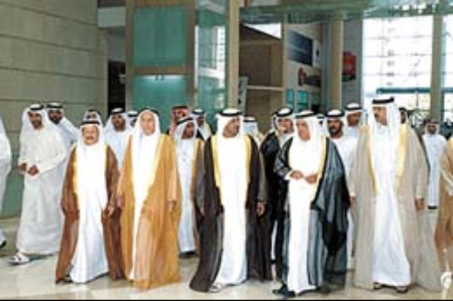 Hamdan bin Rashid inaugurates Emirates Job Exhibition and WETEX