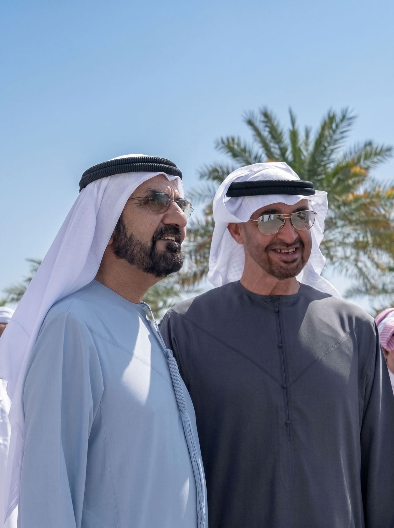 محمد بن راشد يطلق الجزء الثاني من كتاب علمتني الحياة تحت عنوان " الرسائل "