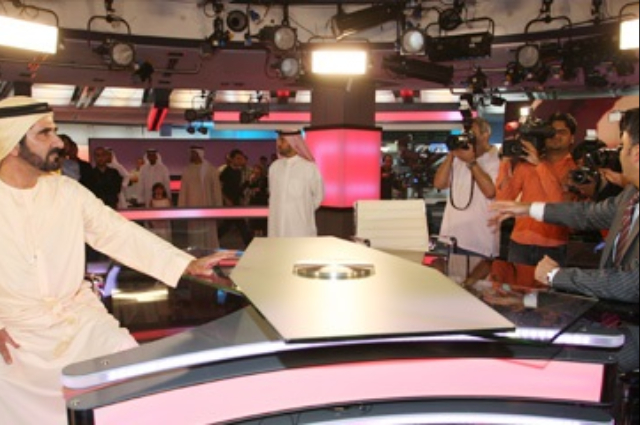 Mohammed bin Rashid visits Al Arabiya TV station 