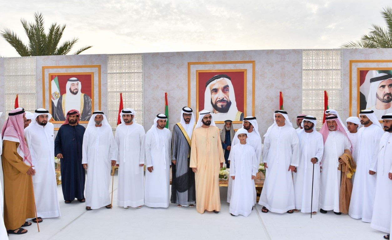 Mohammed bin Rashid attends wedding reception