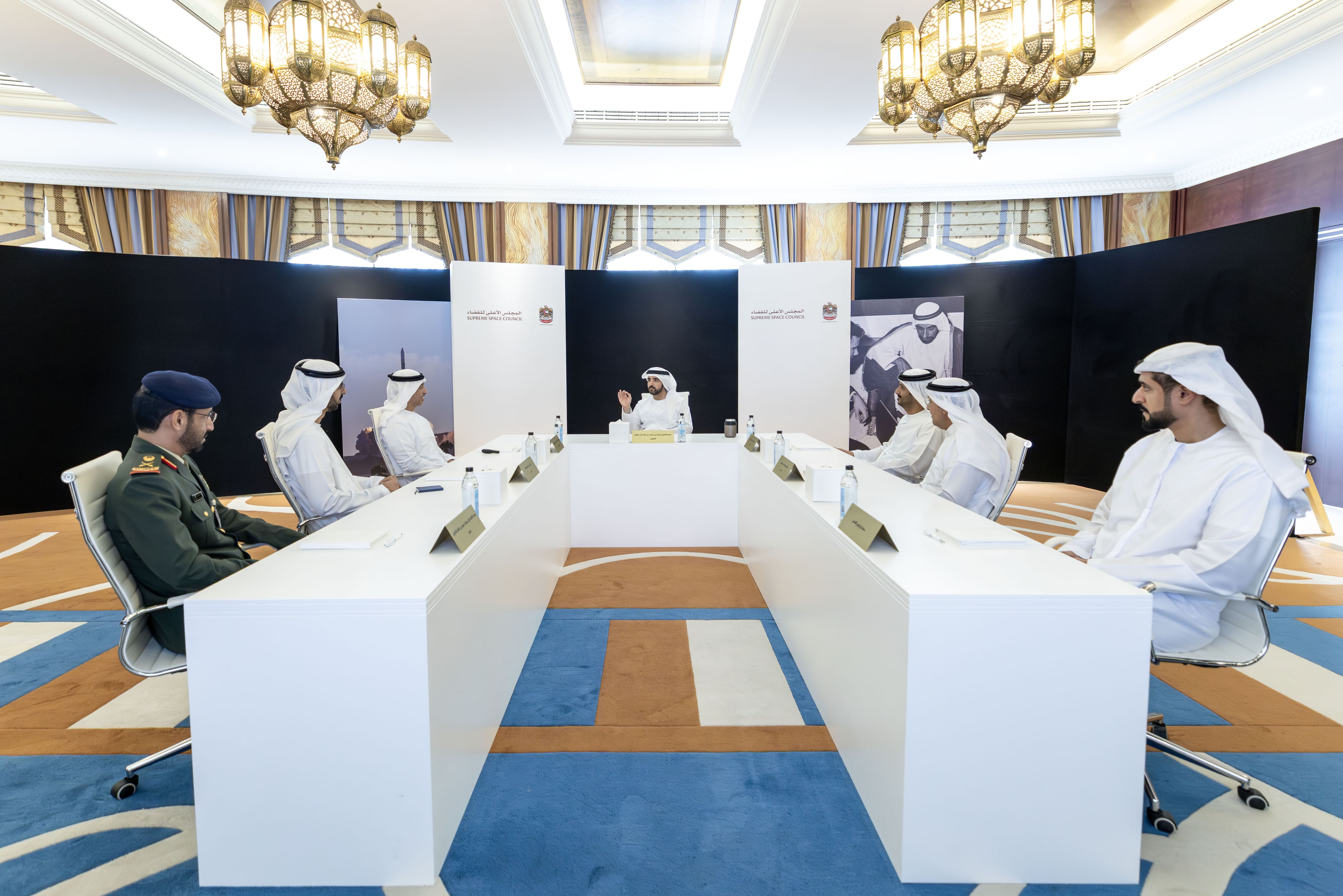 حمدان بن محمد يترأس اجتماع المجلس الأعلى للفضاء ويطلع على التوجه الإستراتيجي الجديد للقطاع
